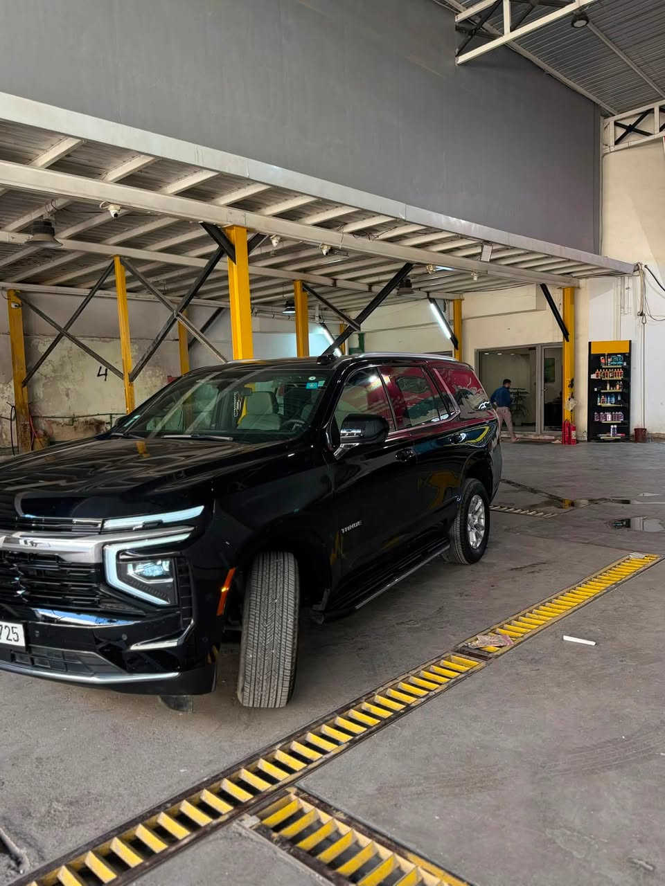 تاهو LS 2025 
مكفولة كفالة عامة
السعر 55,000 الف دولار
للاستفسار📞 ***********
العنوان📍 بغداد زيونة

