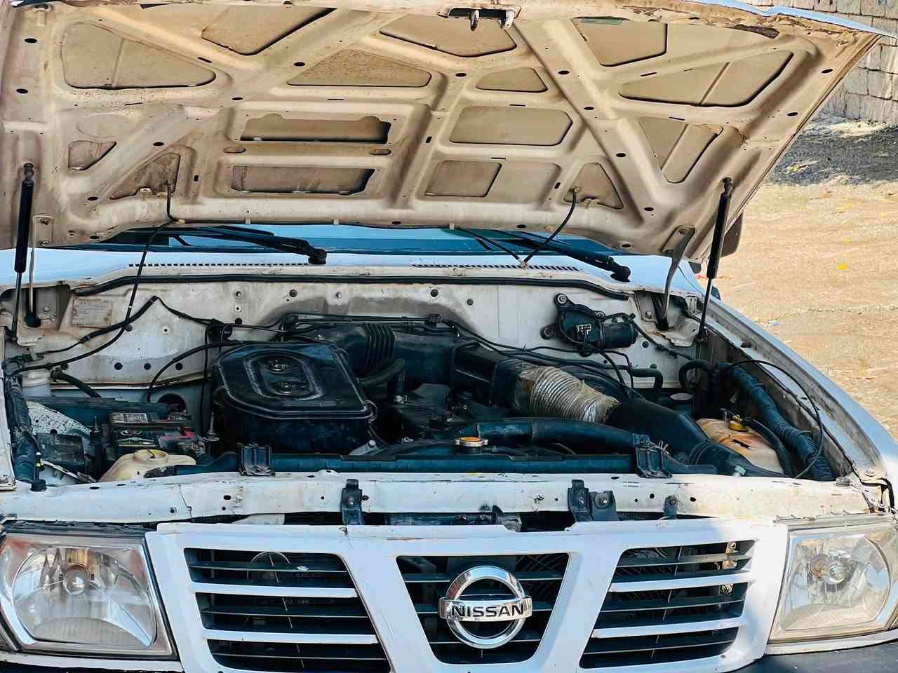 سەرەتا سلاو بابەت فرۆشتن  ٢٠٠٢ناو بۆڕ ئاڕمی پلاستیکی سلئمانی ئاڕموو ئەوەلیاتوو غەرامە بەشەرت گئڕوو مەکینەو ئەکسل بەشەرت سالەنسای بیلاد مەکینەیە لۆک کراوەتە سەری دەبڵ ئەکسل قورسوو سوک بەشەرت ژئری کامل لۆک  بۆ هەزاریە مەگەڕئ ٤پارچەی بۆیاغە شانوو سەقفی قەڵەم کاریشی نیە بەعام سەیارەکە سەیارەی دۆستە  سۆنەری دا ئەنئم لەخزمەتام بۆ زانیاری زیاترر ***********ئەدمینی گوڵ 💐🌹🌺
