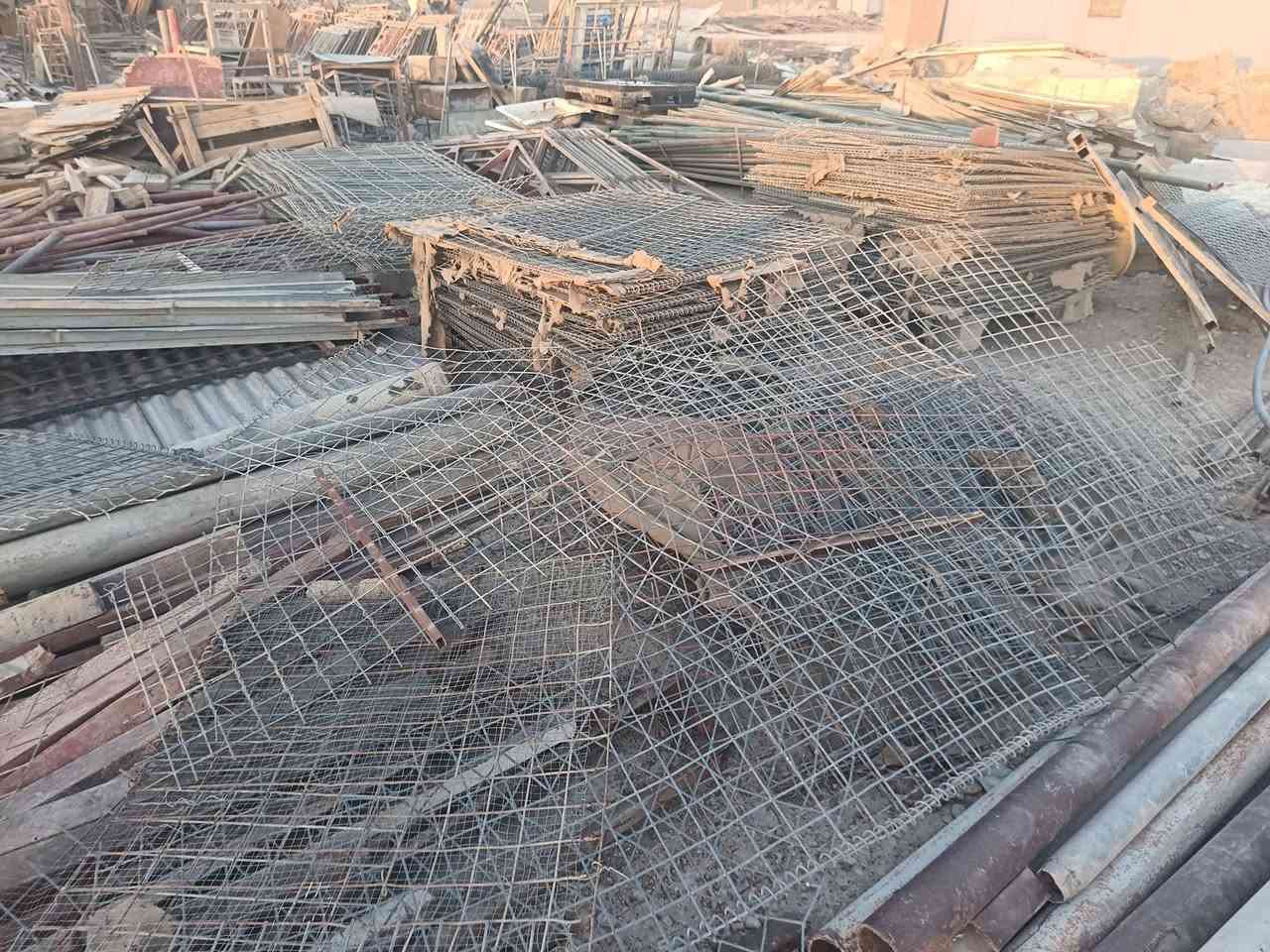 سيم هسكو للبيع وسيم شايك وسيم سياج مزارع لرتفاع مترين ونص وسعر خاص ***********
