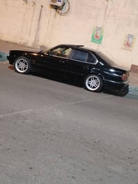 بي ام 525 • فتحة سقف • رقم بغداد