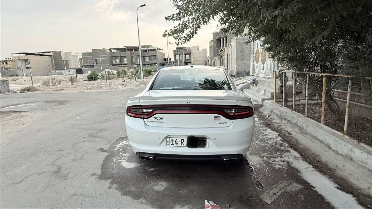 تشارجر SXT • ٢٠١٥ • كفالة