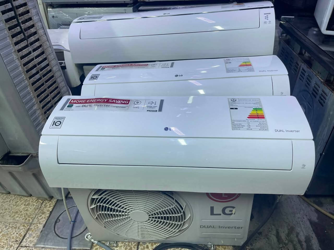 سبلت LGتحكم امبير طن او نص 1 طن عدد2 نظيف كلش بشرط ممصلح او بلادي شركه  لاقتصادي غراض كامل بوري او قاعد او ريموت لاصلي بلادي مع اي ستفسر عل***********
