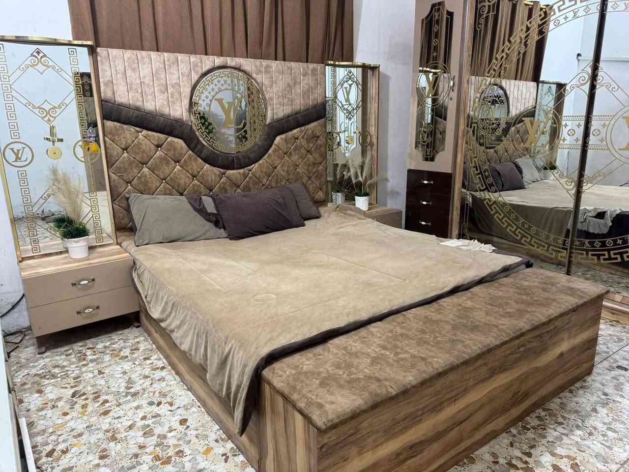 غرفه تركي • نظيفه • قرب جسر بته