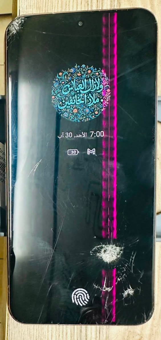هونر x9d
الجهاز نضيف كلش مناقصة غير شاشة من النص ومن الزاوية مضروبة وبي خط بنص مماثر ع اللمس هواي الجهاز بعدة بل ضمان وكل ملحقاتة ويا
مساحتة ٢٥٦ 5G
الجهاز ممستعملة صالي شهرين من اخذتة راسدة 350 وبي مجال مكاني بسماية اتصال فقط ماسنجر ماعندي ***********
