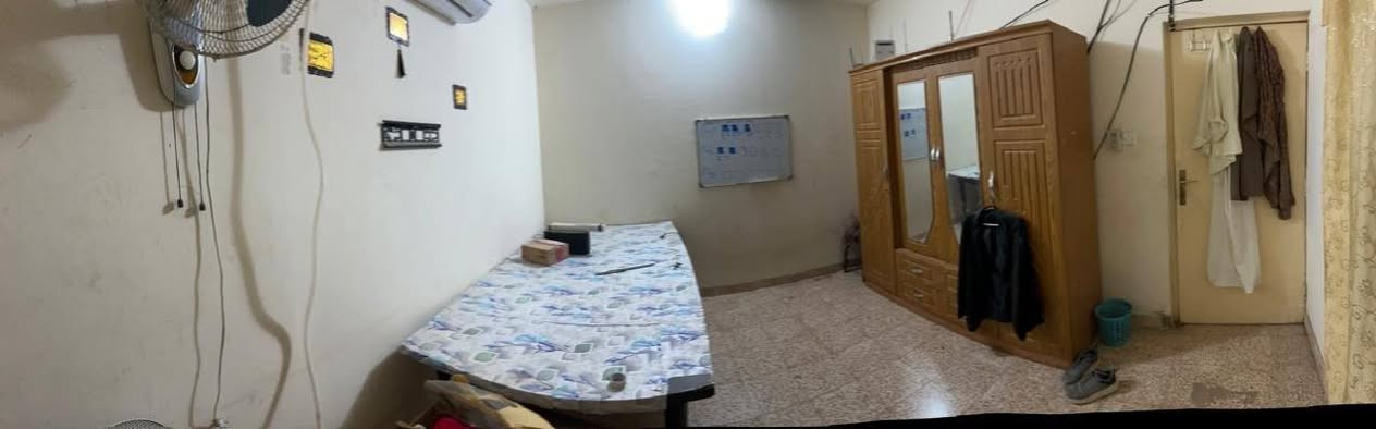 شقة ارضية مؤثثة للايجار جاهزة للسكن الفوري للطلبة
 في مجمع الشهيدة اسراء مقابل الاقسام الداخلية و مستشفى المحافظة الجديد
تبعد 6دقائق عن جامعة واسط و 10 - 15 دقيقة عن المعهد التقني و 15 دقيقة عن جامعة الكوت
تتكون من غرفتي نوم و حولي ومطبخ و 3 بالكونات و حديقة
للاستفسار واتساب :***********

