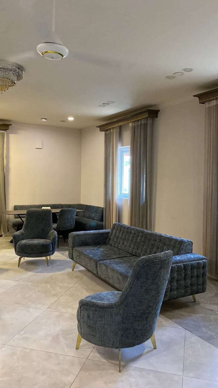 مزرعة وقاعة المضيف ال Vip ⚜️
احجز الآن واستمتع في مزرعة المضيف وأنسى حرارة الصيف 😍⛱️

مسبح مغطى بمظلات 
مطبخ داخلي ديكور مع اثاث حديث وتشمل كافة المستلزمات
غرف نوم مجهز بالكامل مع اثاث حديث 
باربكيو شوي خارجي 
كوخ خارجي حديث مجهز بالكامل 
يوجد كافه الألعاب 
⚜️كلشي جاهز حتى تستمتع بوقتك ⚜️
للحجز /*********** 
الموقع 📍بغداد القناة قرب جسر ديالى
