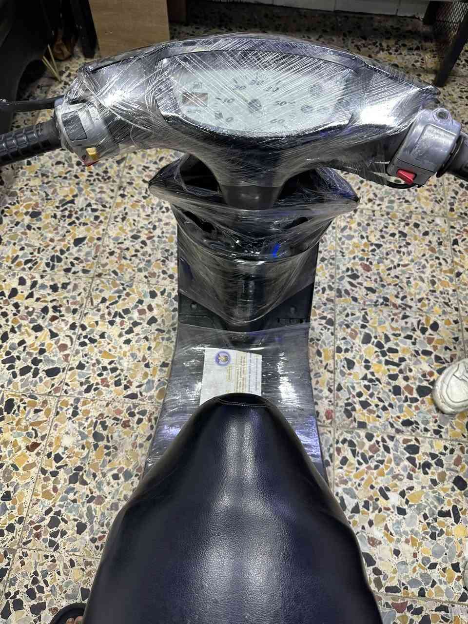 للبيع عصفوريه نكره سلف محرك مكفول شلعه معدل فول دراجه كهربايات كلها شغاله السعر 300وبيها مجال عنوان الاعظنيه شراي يتصل ***********
