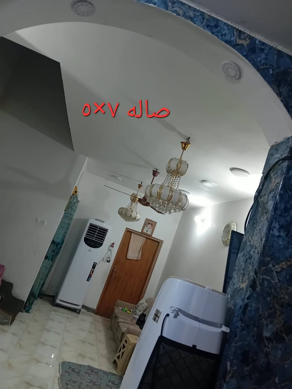 السلام عليكم فرصه استثماريه بيت للبيع المساحه ١٠٠ متر طابق والطابق الثاني بي غرفه غير مكتملة للاستفسار الاتصال على الرقم ***********
