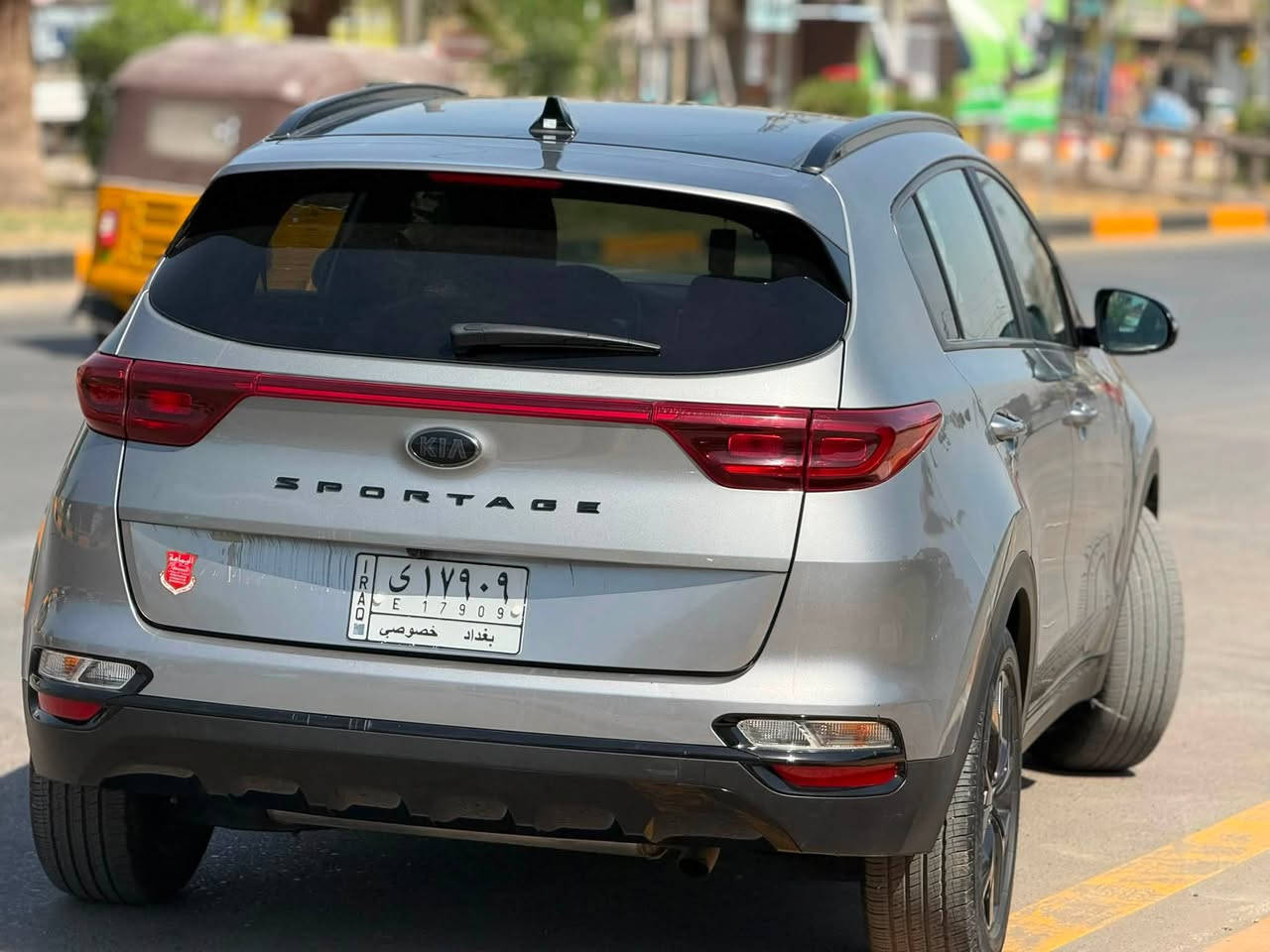 🚗 للبيع كيا سبورتاج 2022 وارد أمريكي 🇺🇸

🔹 الموديل: 2022
🔹 وارد: أمريكي
🔹 اللون: رصاصي
🔹 القير: أوتوماتيك
🔹 المحرك: اقتصادي وقوي 

✅ السيارة نظيفة جدًا ماشية ٢٢الف 
✅ محرك، قير، وشاصي بحالة ممتازة.
✅ مكيف ثلج، شاشة، كاميرا خلفية، ، مثبت سرعة، وحساسات (حسب الفئة).
✅ لا تحتاج أي مصروف.

📍 
📞 للتواصل: (***********

السيارة تستحق المعاينة، والبيع للمشتري الجاد فقط، والله يبارك لصاحب النصيب
