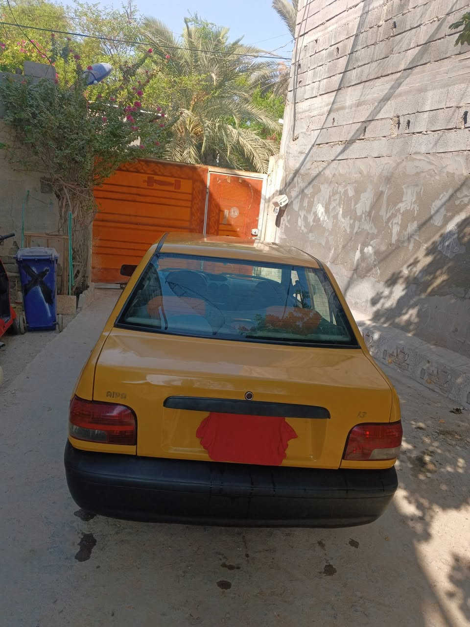 سلام عليكم سايبه مدي12 لبيع نضيفه وشوف العين وتايرات وحداديه خير من اللله وكير خير من لله والسياره مال واحد جناي ومابيه خياسات  وسبير وجك كامل ومحركه بيه تبخير وسياره ناعمه وحلوه وسياره اصولي وكفاله من نقل جثه وسياره جاهزه من تايرات وحداديه وكير وبدي نضيف وصبغه بلد مبدل جاملقات امامي وبنيد وباب خلفي صفحت السايق وليتات امامي وخلفي جدد وشوف العين سعره 20وبيه مجال لطيبين***********
