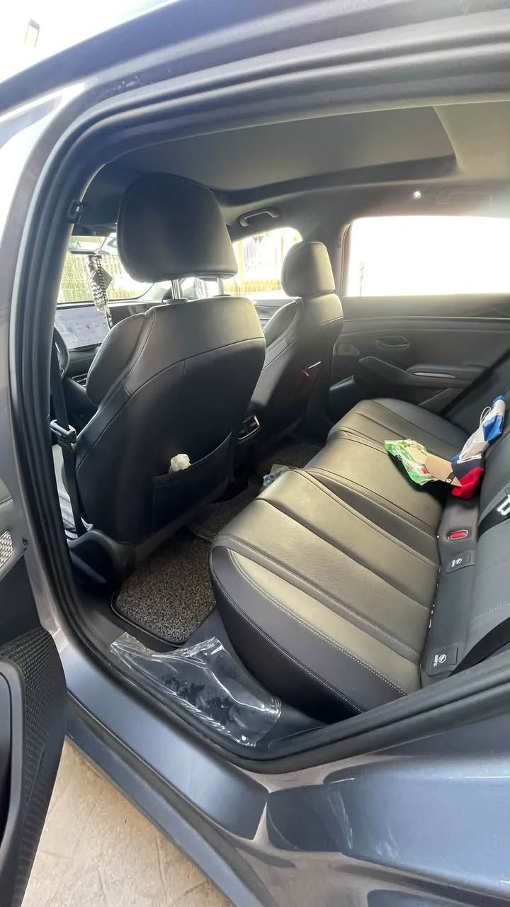 Byd Qin L  2025
فول مواصفات بانوراما خمس كامرات 

ماشيه 18 الف وقابل للزياده

كلين مكان السياره اربيل 

السعر 168$ وبيها مجال قليل جداً 

استفسار:-

***********
