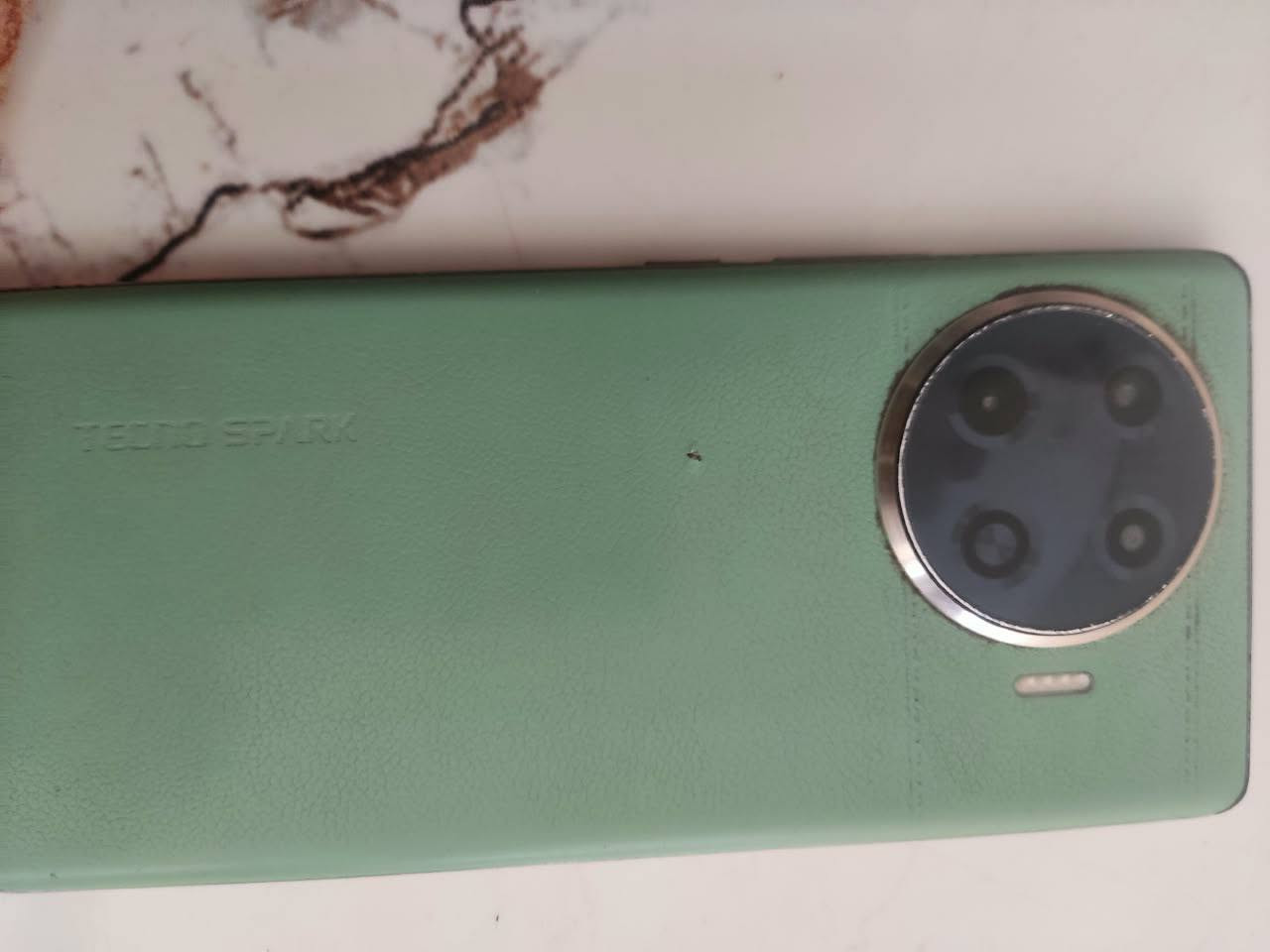 مبايل كلش نضيف لبيع تكنو 
ذاكرته 256 ‏ /‪***********‬‏
