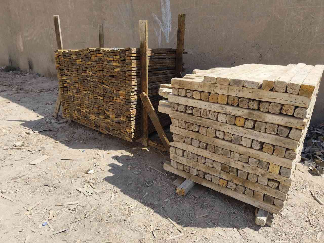 سير طول متر مكعب واحد لوح طول متر مكعب ونص العنوان بابل سعر 650 قفل الرقم ***********
