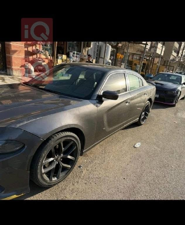 السلام عليكم جارجر موديل ٢٠١٧ اصل مواصفات SXT PIus حادث السياره 3قطع كير مكنيه مكفولات
تبريد ثلج السعر ١٤٥ لاستفسار ***********

نص مكتوب في الصور:
- iQ