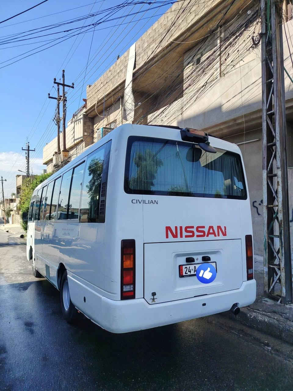 السلام عليكم كوستر نيسان للبيع الموديل 14غاز بنزين رقم دهوك ***********
