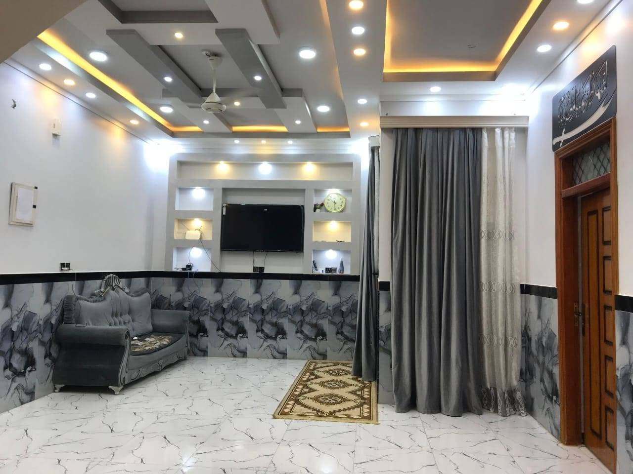 🟥🟥اعلان_عقار_للبيع ⚠️🟥🟥

🟥الموقع الموحية قرب مجمع البلدية على ساحة 🏟

🟧المساحة : 200 متر 

🟨تفاصيل العقار :

🟩العقار مكون من طابقين 

🔶️الطابق الأرضي غرفتين وصالة واستقبال ومطبخ ومجمع صحيات 

🔶️الطابق الأول مكون من غرفتين وصالة ومجمع صحيات
__________________________________________

⛔️للأستفسار عن العروض او الإعلان عن العقارات الخاصة بكم يرجى مراسلة الصفحة او الإتصال على :

سعد البدري : ‎***********📲
