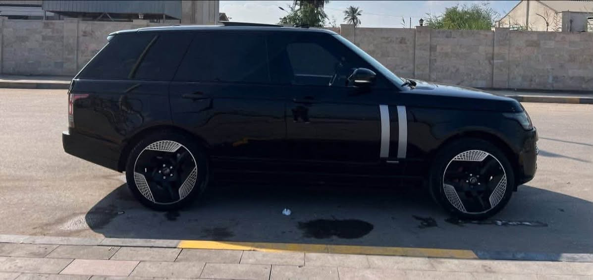 بسعر مناسب ب220  رانج روفر موديل 2015 محرك كازززز8 سلندر
السعر ب215 ورقة بلاش 

فول مواصفات 

ماشي 130 الف 

محرك كير نظيف 

السيارة مكفوله من الحادث 

الصبغ جمالية فقط صندوك خلفي الأعلى 

ملاحظة : السنوية ضائعة ويتعهد صاحبها بالأصوليات والتحويل و باسم ولد بالبصرة  ويخصم مصارف السنوية من السعر 

مكانها البصرة 

رقم صاحب السيارة 

‭***********‬
