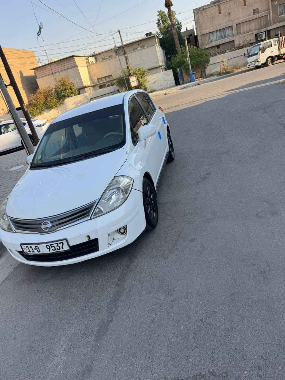 للبيع نيسان فيرسا
موديل 2007 وارد أمريكي حادث 
جاملغ امامي وجاملغ خلفي 
صبغ حزام 
بدون دواخل 
رقم بغداد دولي باسمي سنويه
 2031
محرك كير مكفولات 
محرك 1800
كير AT 
 لايت زنون 
تبريد ثلج 
تخم تاير 
صدر بي ملاحظات بسيطه 
السعر 64 وبي مجال بسيط 
مكان بغداد نفق الشرطه 
او اليرموك
اني مكلف بالنشر للاستفسار الاتصال 
***********
***********
