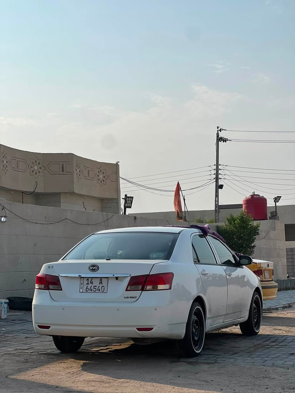 سلام عليكم BYD G3 2016
بيها ضربه بسيطه ب خشم البنيد والجاملغ اربع اصابع و بيها  تكحيلات  السياره فول مواصفات للاخير مكينه وكير اوتو السياره بيها نواقص بسطيه ((ترهم مراوس )) 

السعر 55 

مكاني بصره - خور الزبير 

هـ***********حسن ساهر
