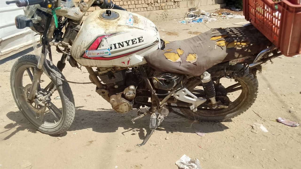 بانده البيع بدون اوراق مكاني ديالى بعقوبه سعر 250وبيه مجال مصوره جدامك ***********وستاب فقط الي مو شراي لا ينتصل
