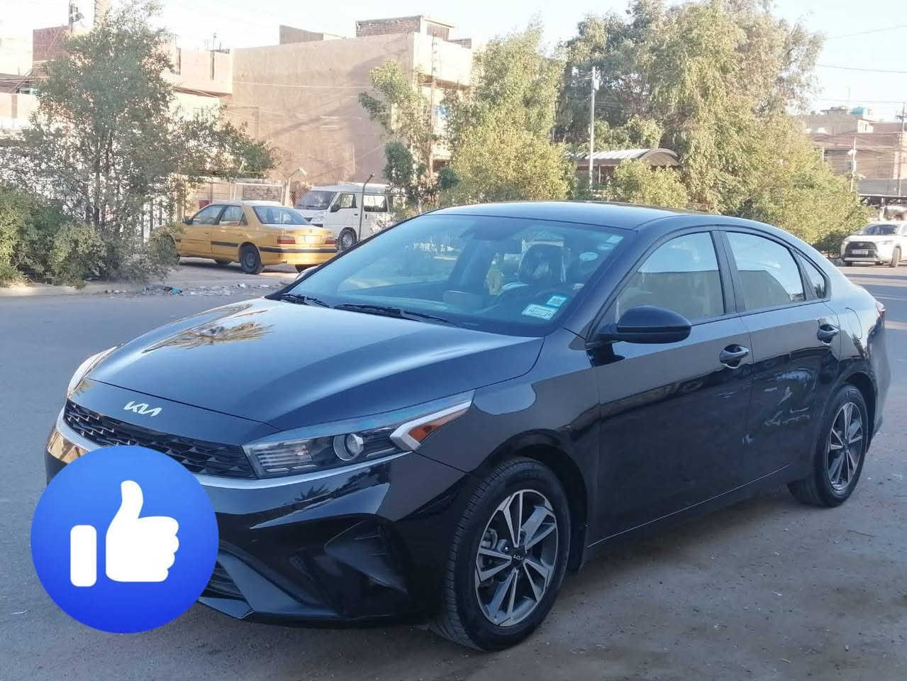كيه فورتي موديل ٢٣ ماشيه ١٠١ الف السعر ١٣٠ وبيها مجال مكان السياره بغداد بسمي تحويل ما ناقصها اي شي تفاصيل أكثر اتصل ***********
