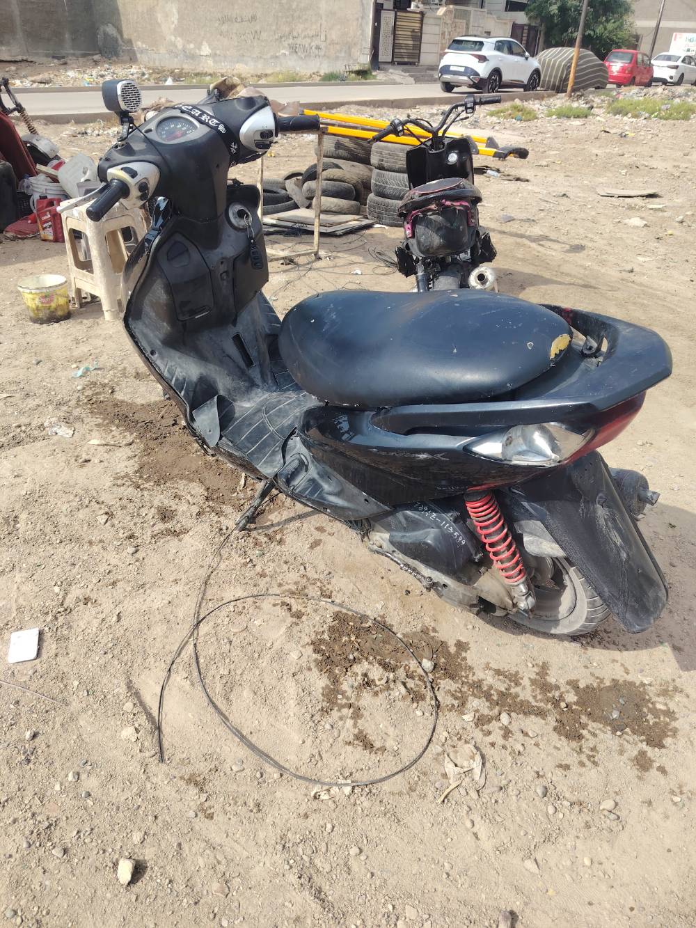 سكنس • بوشه ٥٨ ونص • مكسور
