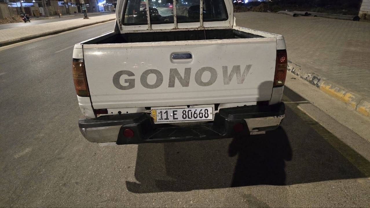 سلام عليكم
بيكم كنواللبيع موديل ٢٠١٢ السيارة بسمي تحويل مباشر 

محرك كير مكفول شواصيها حلوه بيها ملاحظات بسيطة 
مكاني واسط الكوت سعره ٤٨وبيها مجال ***********
