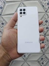 بسعر ٩٥ ألف بي مجال  سلام عليكم سامسونك  5g A22 بلادي و نضيف  ذاكرة ١٢...