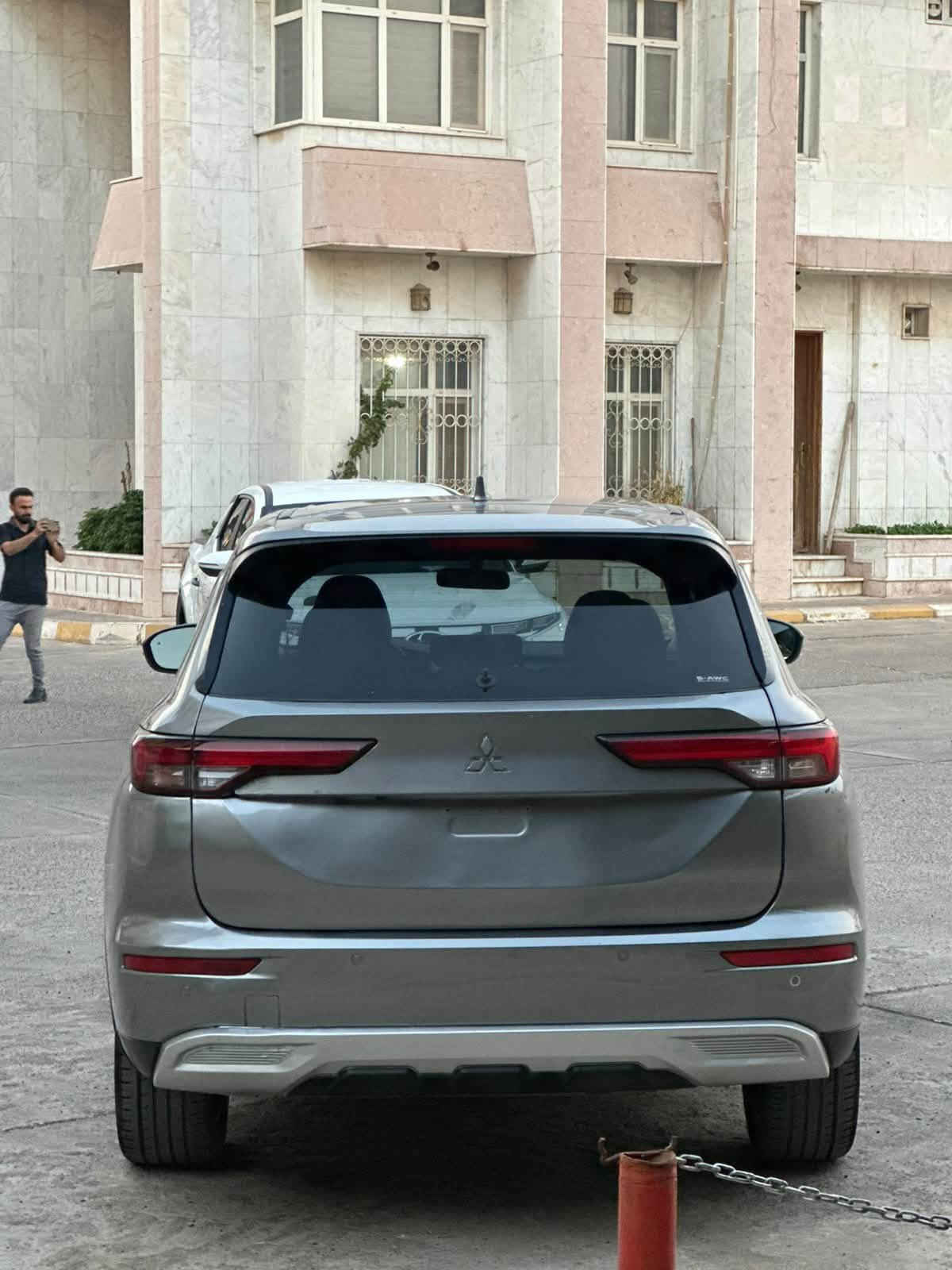 ميتسوبيشي اوتلندر • ٢٠٢٤ • ٥٦٠٠٠ كم