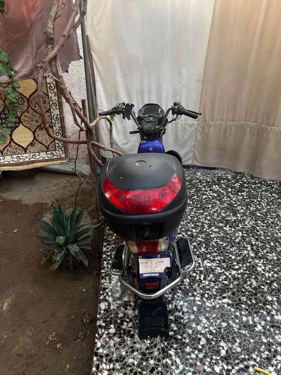 السلام عليكم دراجة شحن للبيع
السعر 300 وبيها مجال
المكان حي اور 
الاستفسار ***********

