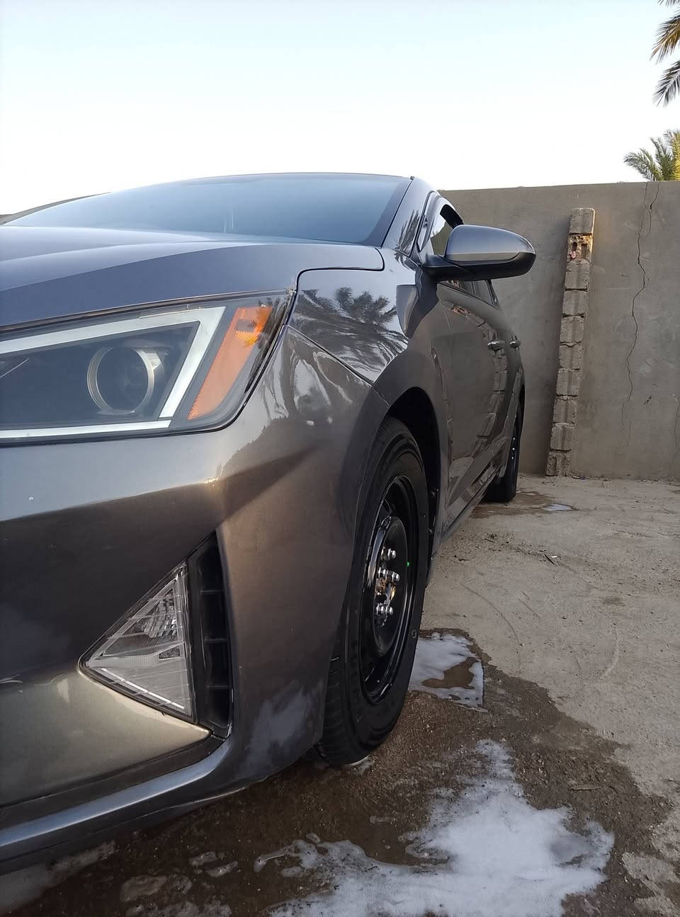 السلام عليكم 
النترا موديل 2019
رقم بغداد انكليزي 
مشروع وطني 
محرك 2000 دوش 
حداديه جديده 
تخم تاير جديد 
تحويل ثاني يوم 
منضومه زنون عالي ناصي 
غرفه جديد 
تبريد ثلج 
دمام مرعب
السياره نضيفه 
ماشيه 48 الف 
ما متعوبه السياره 
مكاني بابل قرب جامعه المستقبل 
الاستفسار ***********

