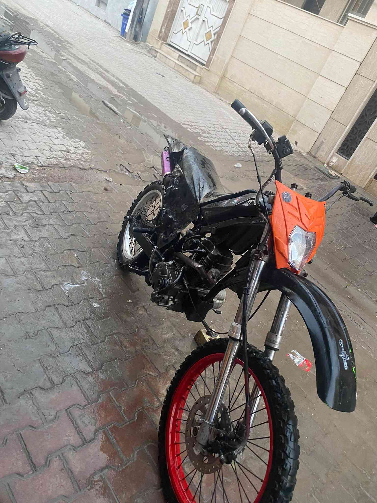 سلام عليكم قفاز ياباني هوندة مكينة 300فلتر دهن صفح دراجة ظفيرة عقل ماكنيت جديد مكينة هندر واحد بكل وكت لا صوت لا دخانة ويل خلفي جديد بلادي تايرات جوابة كلة جديد دراجة يرادلهة ترتيب بصيط زنجيلهة يرادلة تزغير الو تكبير اني ما طلع بيهة الله شاهد ما الحك شغل دراجة مال جناي يرتبهة وينام عليهة صفحة ثانية مال قطعة كفر موجودة دهن جديد دايرلهة كفالة عامة كير ومكينة مكاني بغداد حرية رقمي شغال ومتواجد خاص ***********سعرهة 550وبيهة مجال شراي شي بصيط
