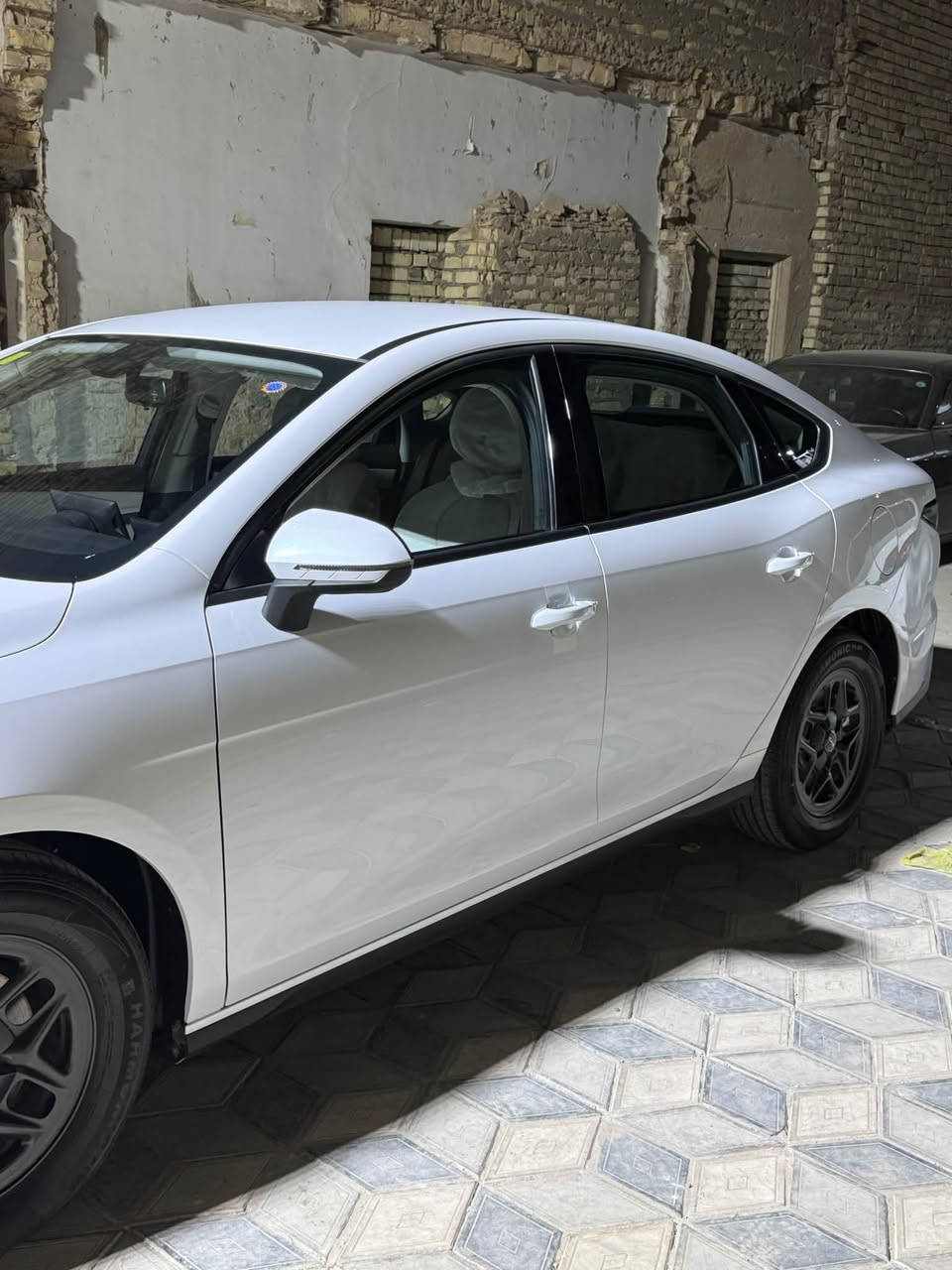 لبيع byd سيل 5 ماشيه8600 بيه بارد بل جاملغ موضح بل فديو. مكان  السياره المنصور السعر21 مليون ***********
