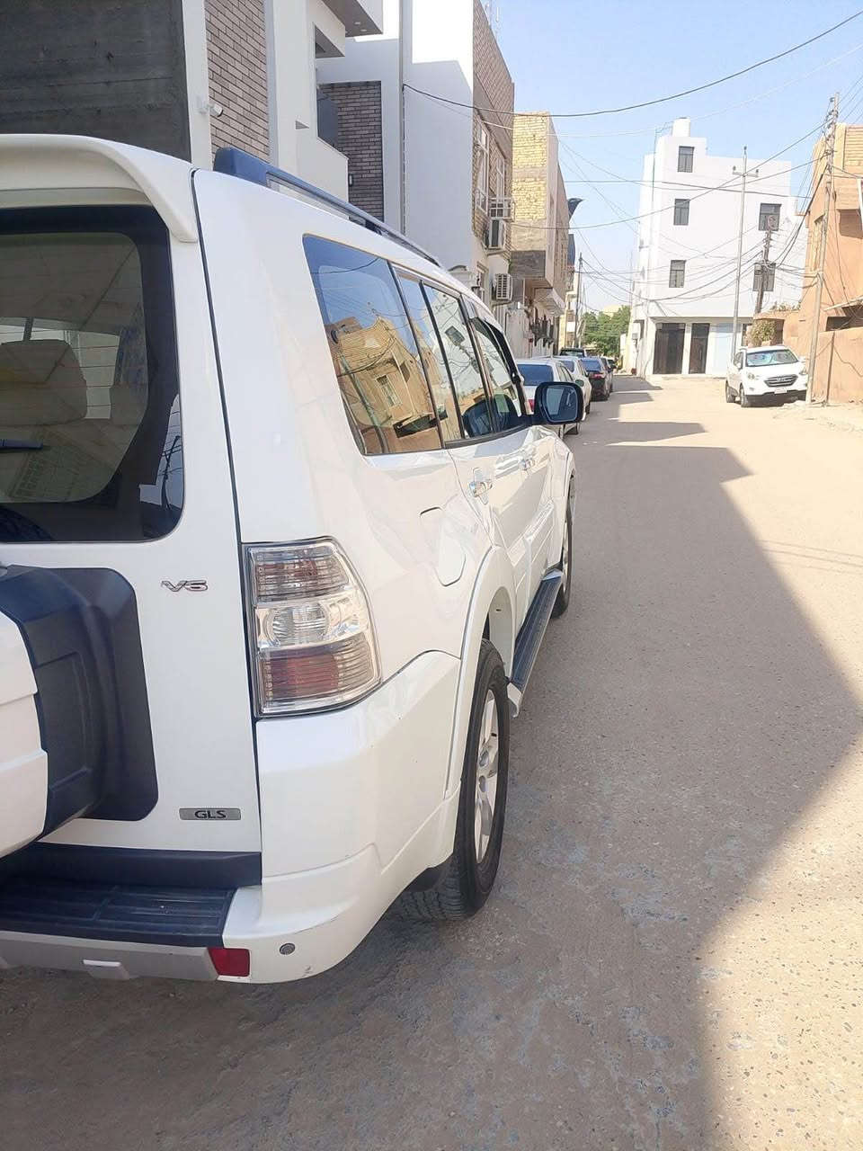 سلام عليكم باجيرو 13 للبيع محرك 3500 سياره حلوه ونظيفه سونار مرفق بالمنشور مكانه نجف ب125 وبيه مجال *********** النجف, العراق
