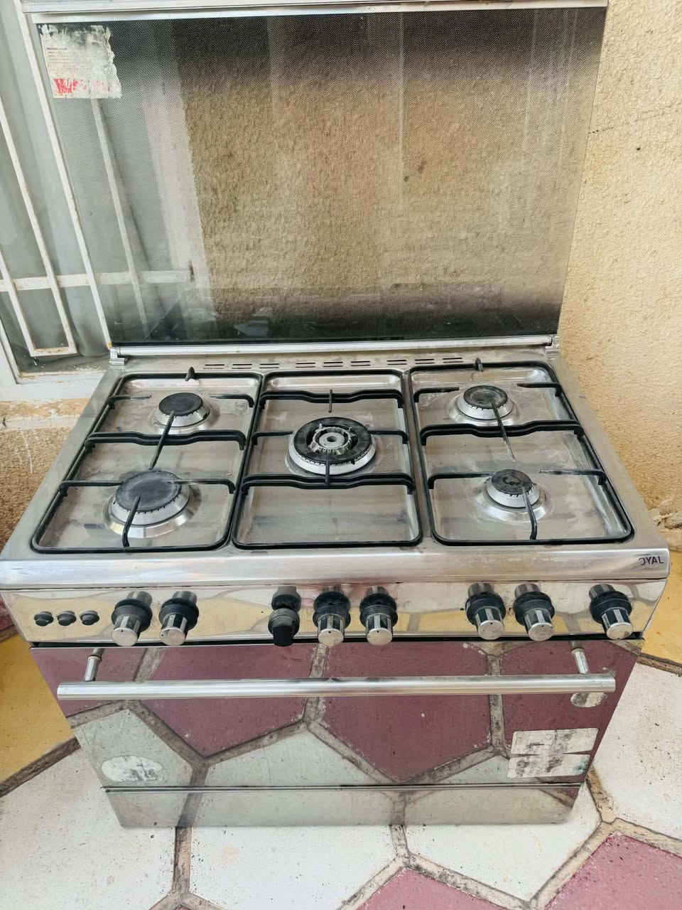 طباخ كله شغال السعر100العنوان بغداد الحسينيه راشديه ***********
