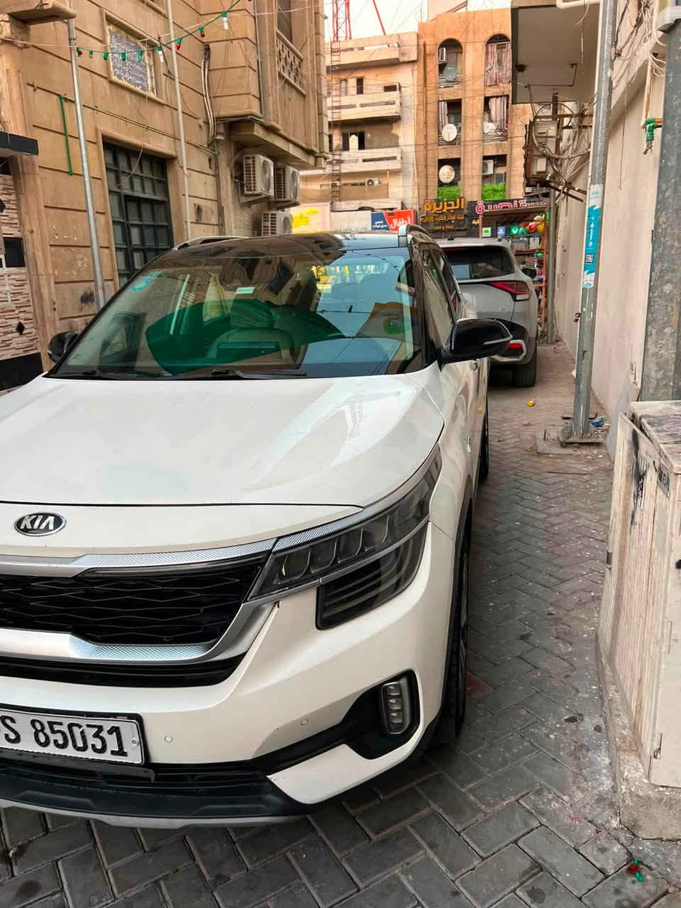 السلام عليكم
كيا سيلتوس مديل 21
السعر 135
حادث امريكه صبغ جاملغ الصدر 
وهنا صبغ جاملغ السايق يعني جاملغين 

مكانهه الاعظميه 
***********
