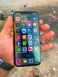 ايفون ١٢ برو ماكس • ذاكرة ٢٥٦ • بطارية ٧٧٪