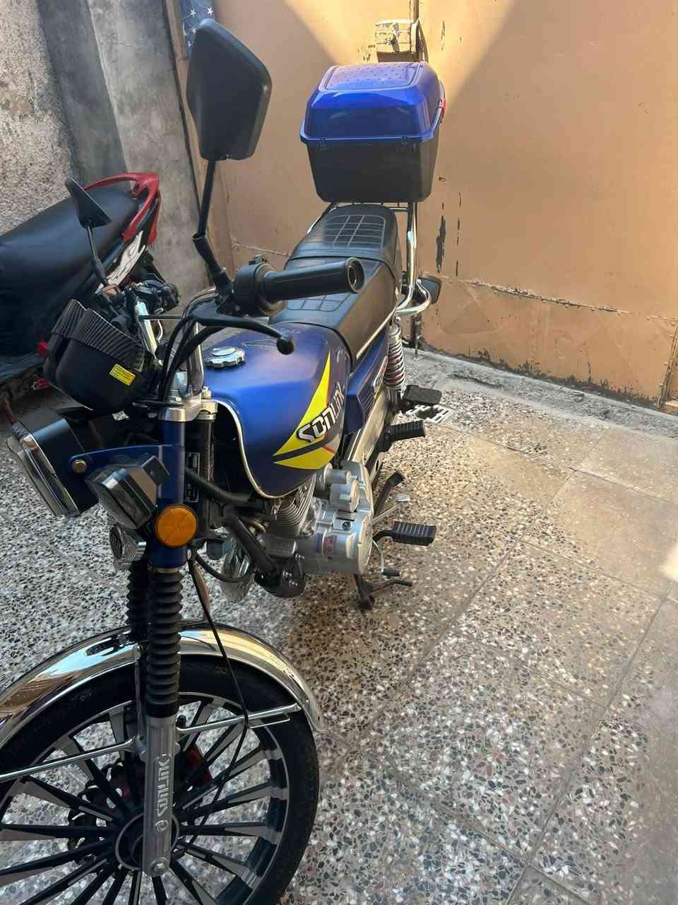 ***********
سعر ٩٠٠
