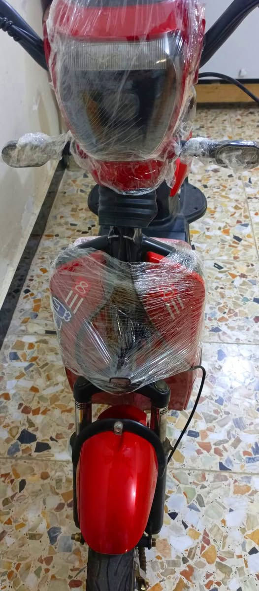 سلام عليكم ٨
دراجة شحن فول بطاريات جدد كله شغال مستعجل عليه 
مكاني نجف الاشرف 
سعر ٢٦٠ وبيه مجال شرط الفحص 
رقمي *********** 
متواجد ماسنجر واتساب
