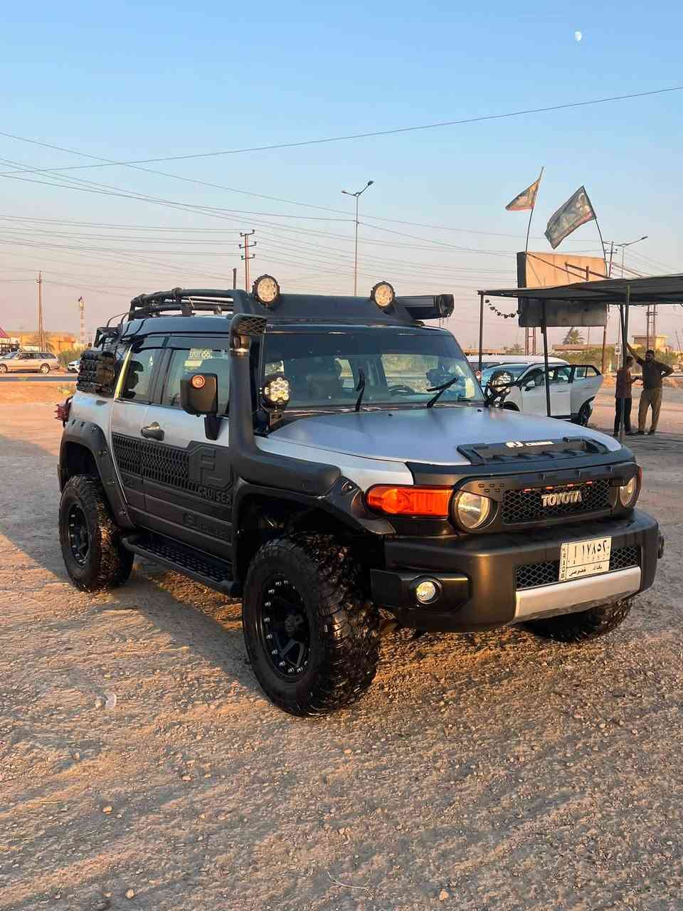 اف جي كروز ٢٠٠٨ خليجي
فور ويل 
حساسات 
سستم صوت جديد + شاشة فول مواصفات
داش كام امامي خلفي 
مضلة جانبية 
منظومة تبريد جديدة 
Obd 
جي بي اس 
ويل + تخم تاير جبلي جديد 
منضومة لايتات زينون تحكمات بالسقف 
ترايش Fj جانبية + فندرات نفخ 
صندوق تخزين خلفي 
راك تخزين خلفي 
صندوق تخزين ع السيباية 
درج خلفي 
انارة داخلية 
كشناتهة جديدة بحالة الوكالة 
مرفعة ٢ انج
كير محرك كفالة 
بيهة قطعة وحدة جاملغ امامي صبغ 
+ وياهة دعامية امامية حديد 
مكانهة بغداد
السعر ١٦٠ و بيهة مجال 
*********** 
او ماسنجر
