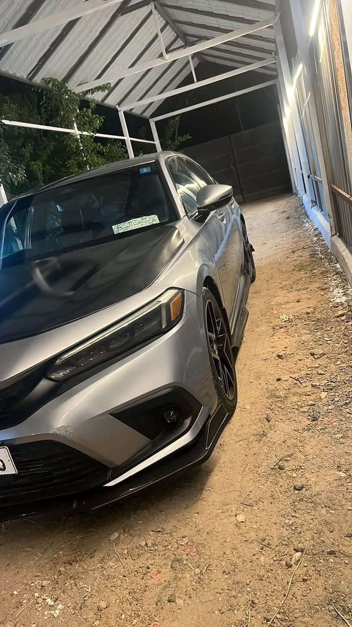 السلام عليكم اخوان بسم الله الرحمن الرحيم
‏Honda . Civic. 1500 torbo🚀✈️

‏Model . 2022 Toring اعلى فئه 🏅

‏‎تحكمات سترين

‏‎شفتات سرعه 

‏‎3 مودات قياده

اوتو هولد 

هاند بريد بصمه

‏‎كير 8 نمر

‏‎اوتو بارك

‏‎حساسات متكامله 

‏‎رادار تصحيح مسار

‏‎اشاير مري ونقاط عمياء

سماعاتBose

تثبيت سرعه

عرض اعطال تحكم شاشتين 

‏‎هيتر كراسي

‏‎كراسي جلد مثقب مطرز 

‏‎تحكم كراسي كهربائي خزن 3 مودات 

‏‎نظام الهواء الداخلي اوتو

فتحه سقف

8 سماعات

‏‎لاقطه تحكمات اوامر صوتيه مع كاربلاي

‏‎اناره مخفيه زرقاء

‏‎ويل كروم حجم 19 

‏‎كت سبورت كامل

ممشى 33الف 

‏‎رقم بغداد انكليزي وهزه وسنويه 5 سنوات بسمي 

السعر 127 وبيها مجال بسيط للشراي

‏‎واتساب ***********

مكانها بغداد قضاء المحمودية
