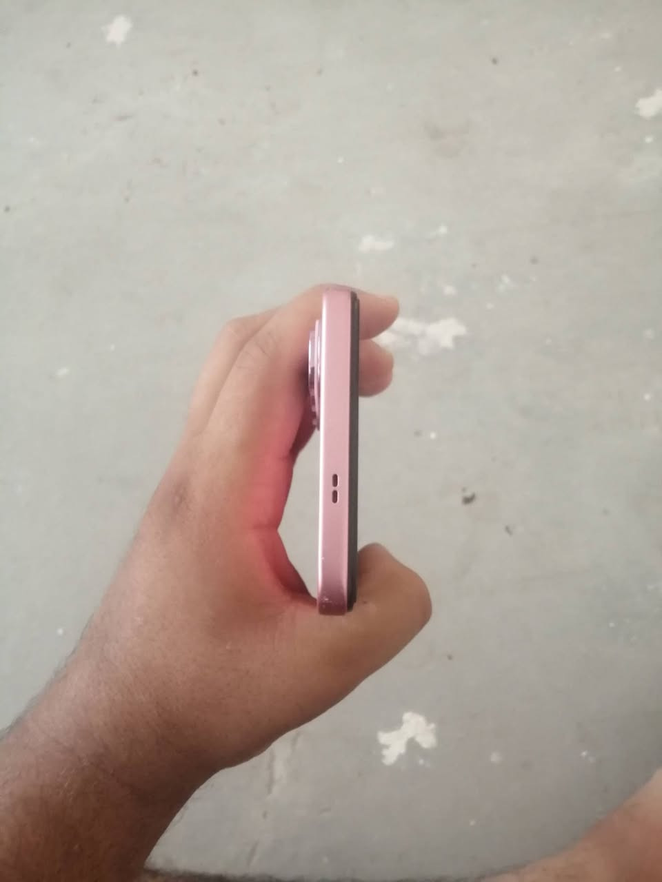 جهاز نضيف عله وضع الشركه مراوس ايفون 
او ريدمي نوت 8 ابرو حته اذه تعبان
***********مكان طارميه
