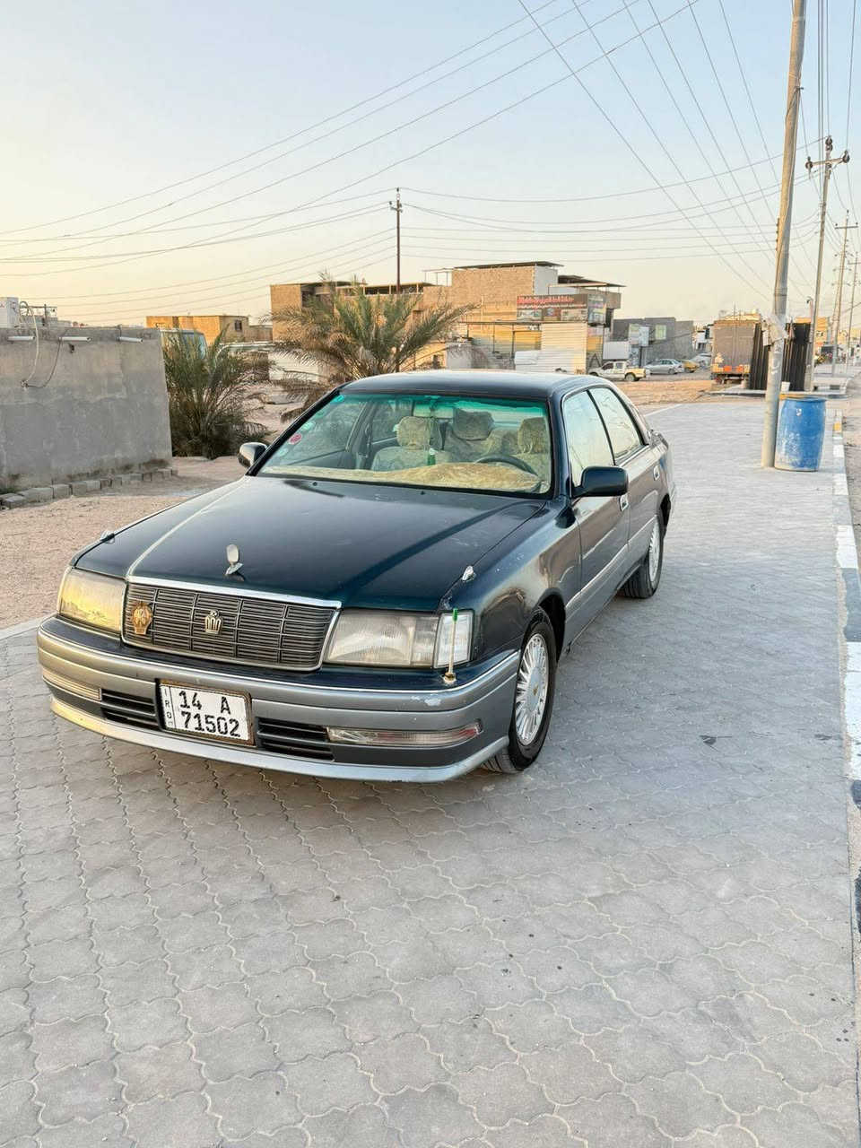 السلام عليكم راس ثور مكفولة نقل كص اصولياته محرك كير حداديه جاهزه السعر ٧٠ مستعجل عل بيع كوم حديد *********** مراوس عادي
