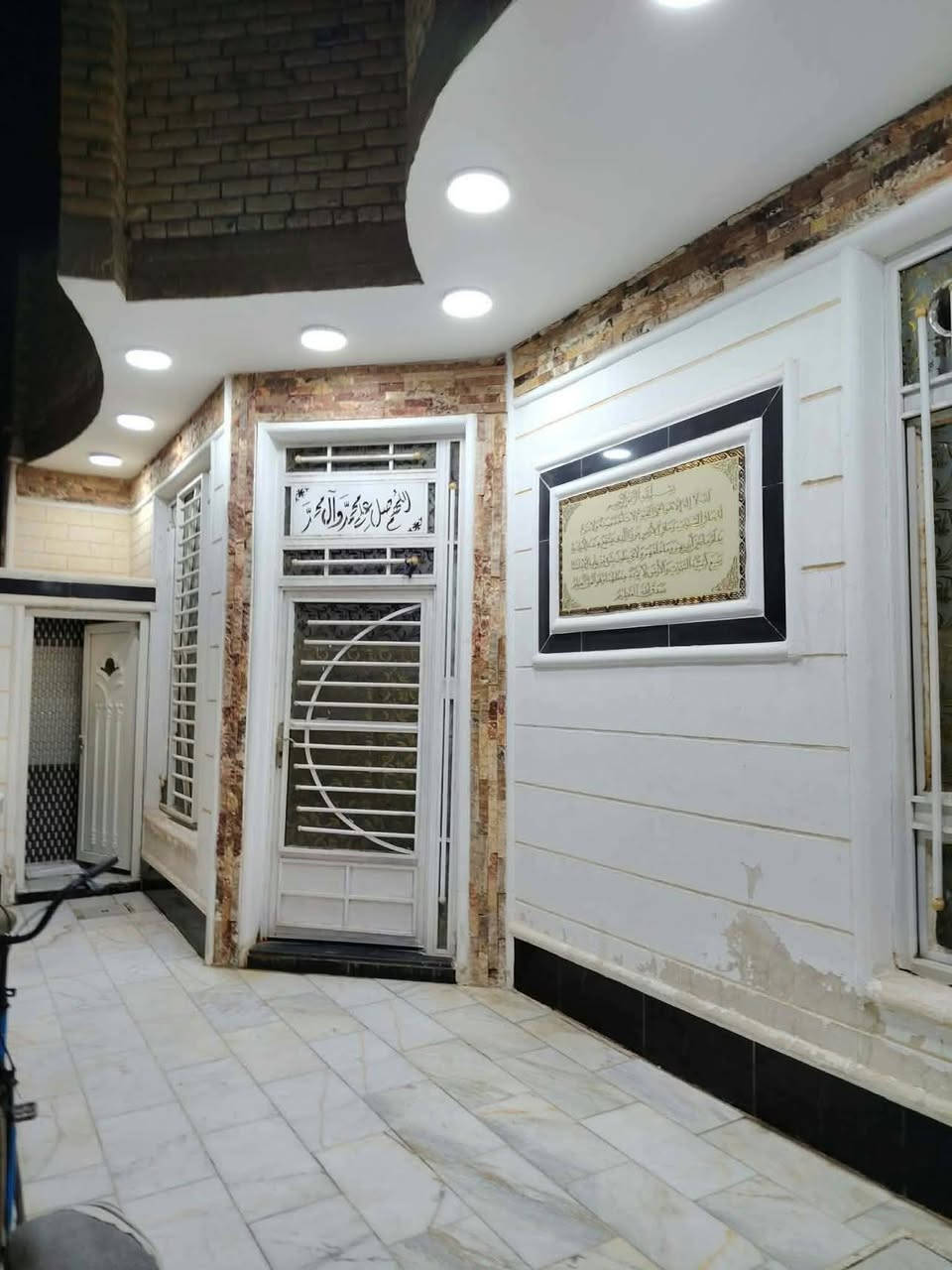 زين القوس • ١٢٥م • بناء حديث
