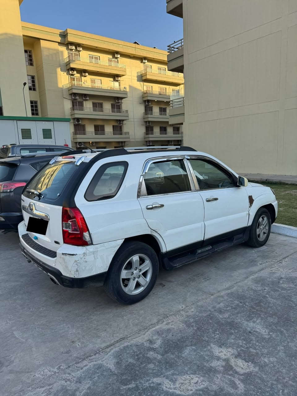 كيا سبورتج موديل 2009 بغداد محرك 2700 بأسمي محرك وگير وتبريد خير من الله بيها ضربة على گيد شبر مثل ما موضح بالصورة تصليح على البارد بدون صبغ بيع مستعجل السعر 120  مكاني بغداد

رقم الهاتف : ***********
