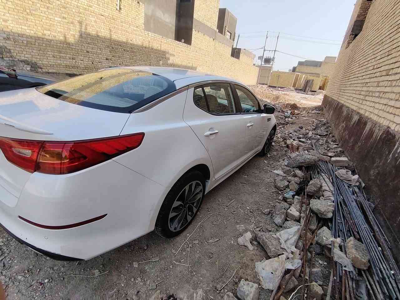 سلام عليكم
أوبتيما  14 شكل 15 خليجي  مكفوله من الضربه  گير محرك كفاله نص فول  محرك 2000 رقم ذي قار   حساس خلفي امامي لد نهاري ويل كب  وبقية المواصفات معروفه.. مكان السياره السماوه
للاستفسار الاتصال على الرقم ***********
