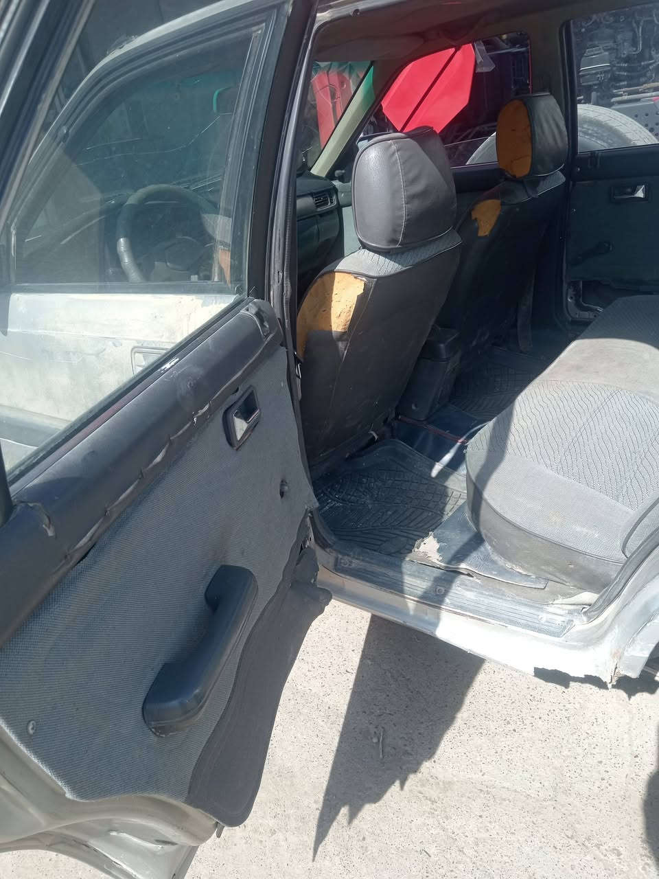 مازدا للبيع حجم 626 محرك 8 باخ موديل 91 سعر 27 بي مجال
***********
