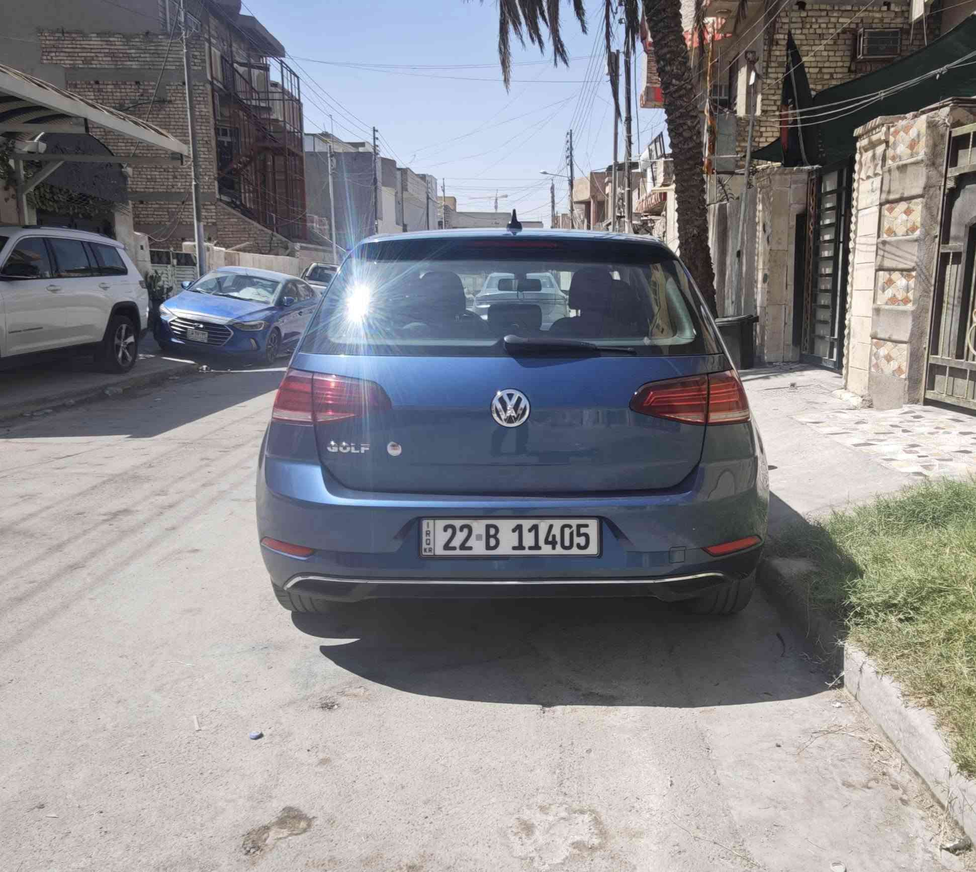 للبيع گولف 2021
Tsi 1.4 Turbo 
السيارة مثل ما واضح بالصور مل بيهة حادث مطخوخة من جوة  اندر كارج وطاگ الاير باگات
السيارة جاهزة من كل شي 
ماشية 59000 ميل
***********
