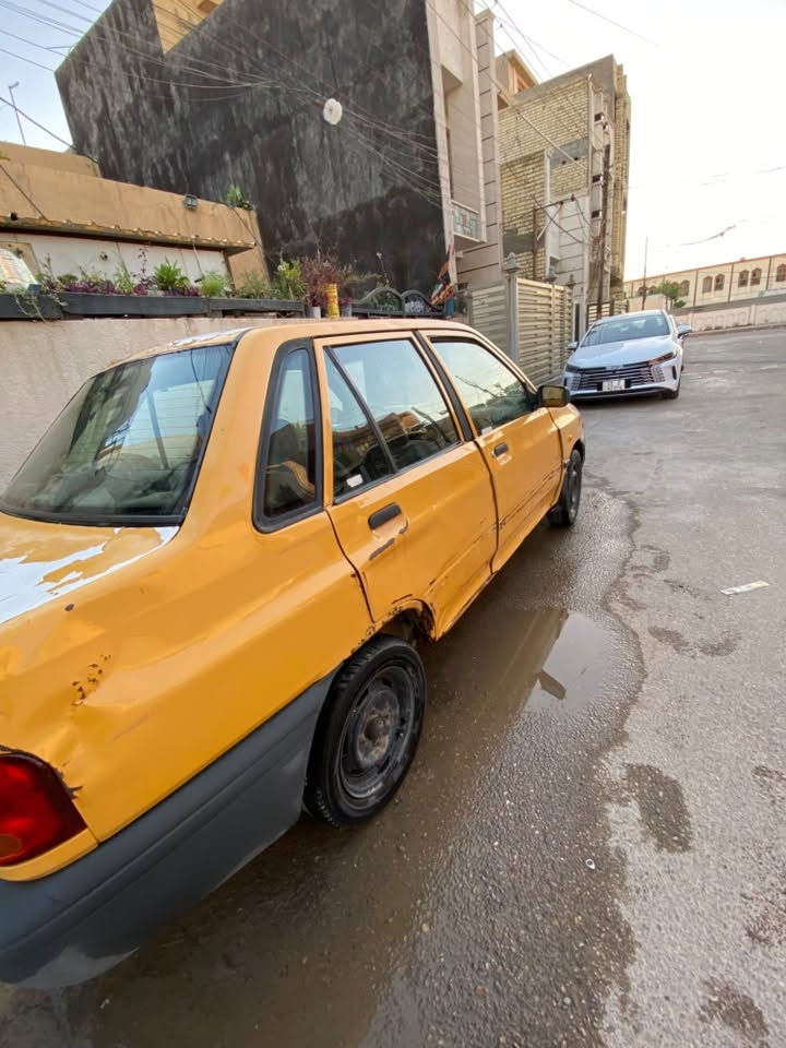 @سايبا للبيع موديل 2011 سيارة مال بيت مال بيت ممشتغل بيها ابد تكسي  بس بيها ضربة بلباب والكير ع البك يفلت وبيها نقوصات ماعندي مجال اسويهن ومستعجل ع البيعه  بس امانة الـلـّــــْـــَـه السياره مامتعوبة رايدها 17 ورقه الشراي هذا رقمي *********** والي ياخذها يترحملي لان سياره قويه ومافشلتني فد يوم وللعلم شواصيها بلاديات لاضربه ولافطر جدد
