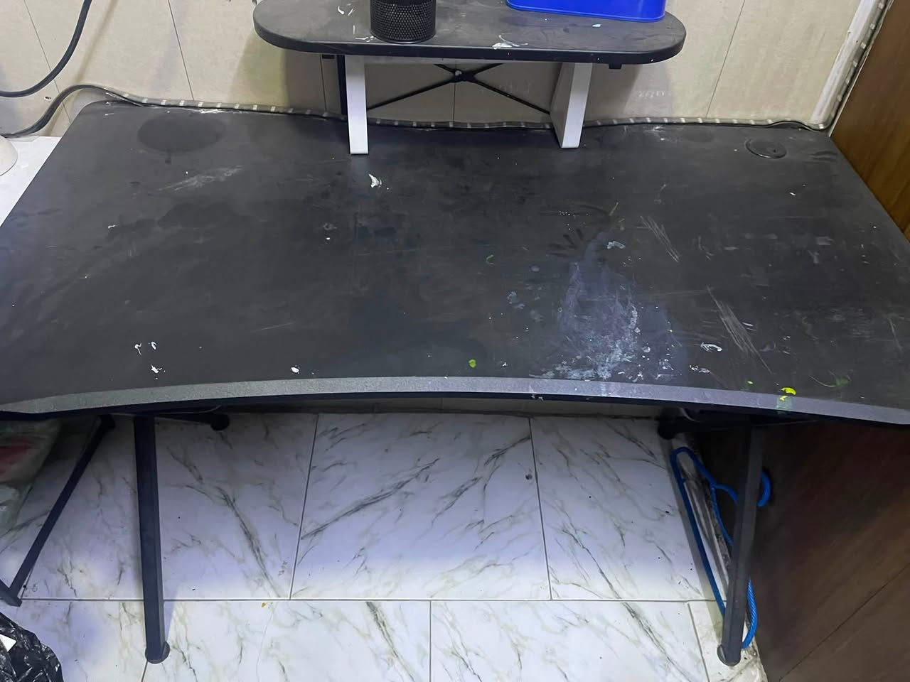 ميز كيمنك للبيع بسعر 75 الف الابعاد مالته 70*75*210 ملاحظة هذا النقاط مال حبر يروح بالتنضيف طبيعي بس صورته لان مستعجل
العنوان بغداد الشعب حي سومر شارع المدارس
*********** متواجد واتس
